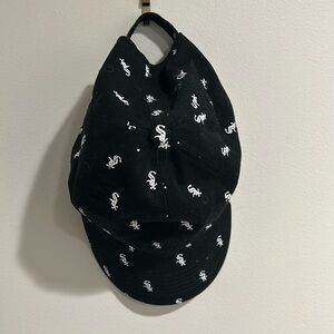 White Sox baseball cap - repeat logo - adjustable